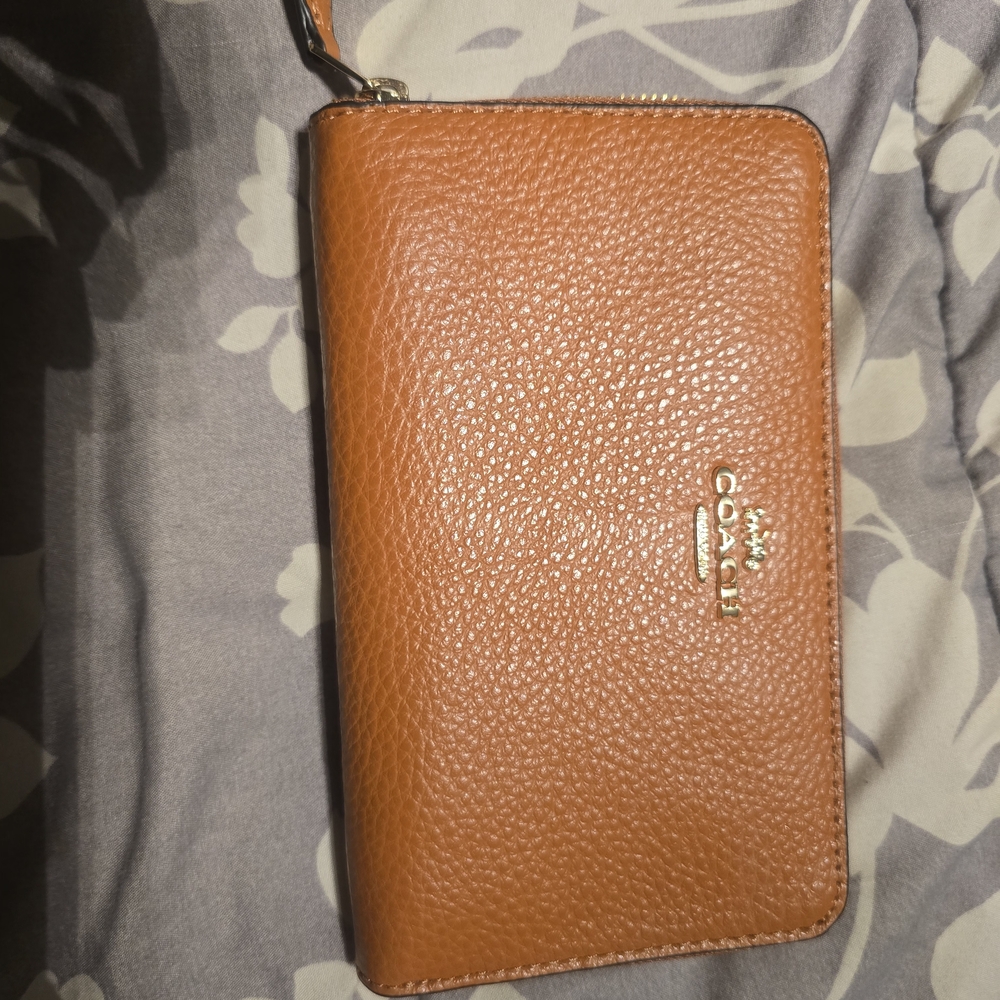 Coach Tan Leather Wallet